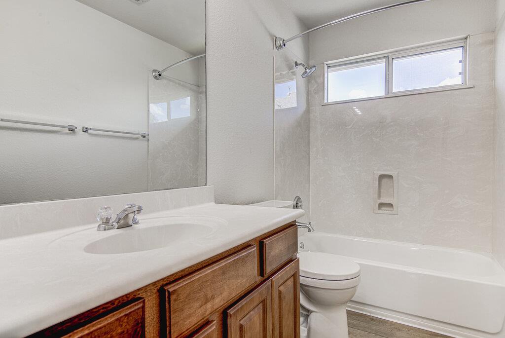 903 Fork Ridge Path, Round Rock, TX 78665
