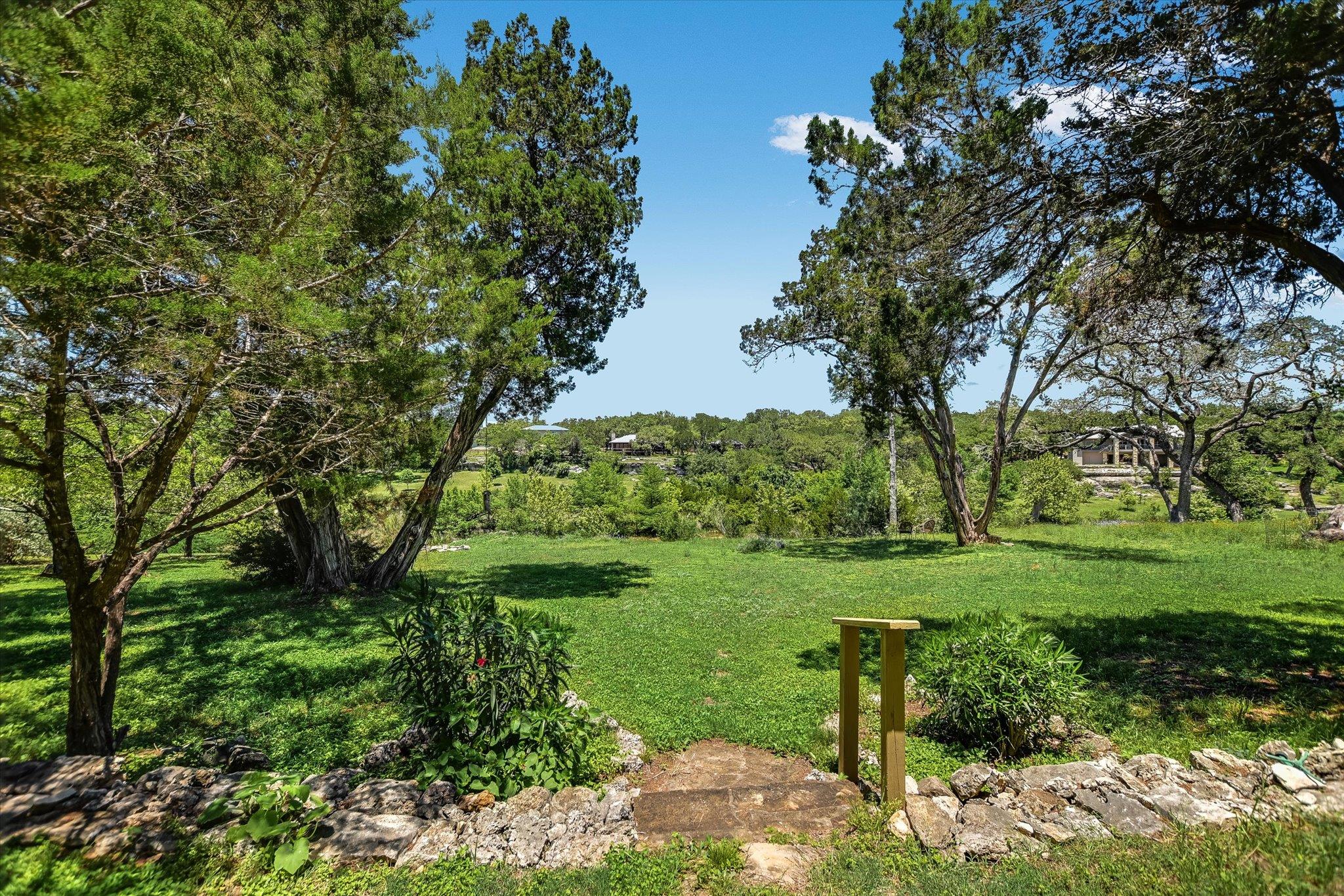 831 Southriver Rd, Wimberley, TX 78676