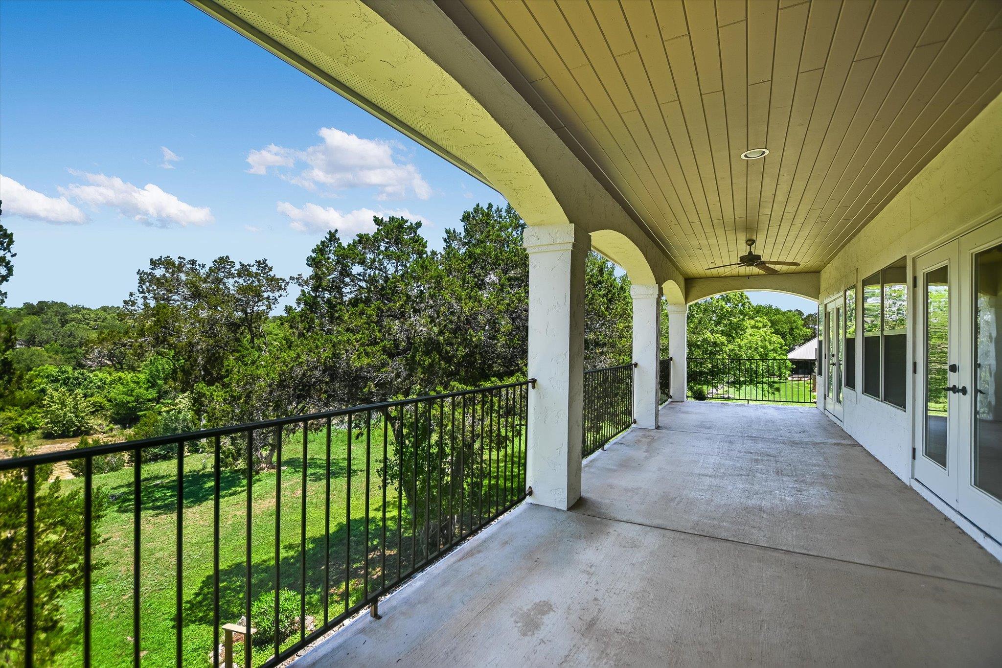 831 Southriver Rd, Wimberley, TX 78676
