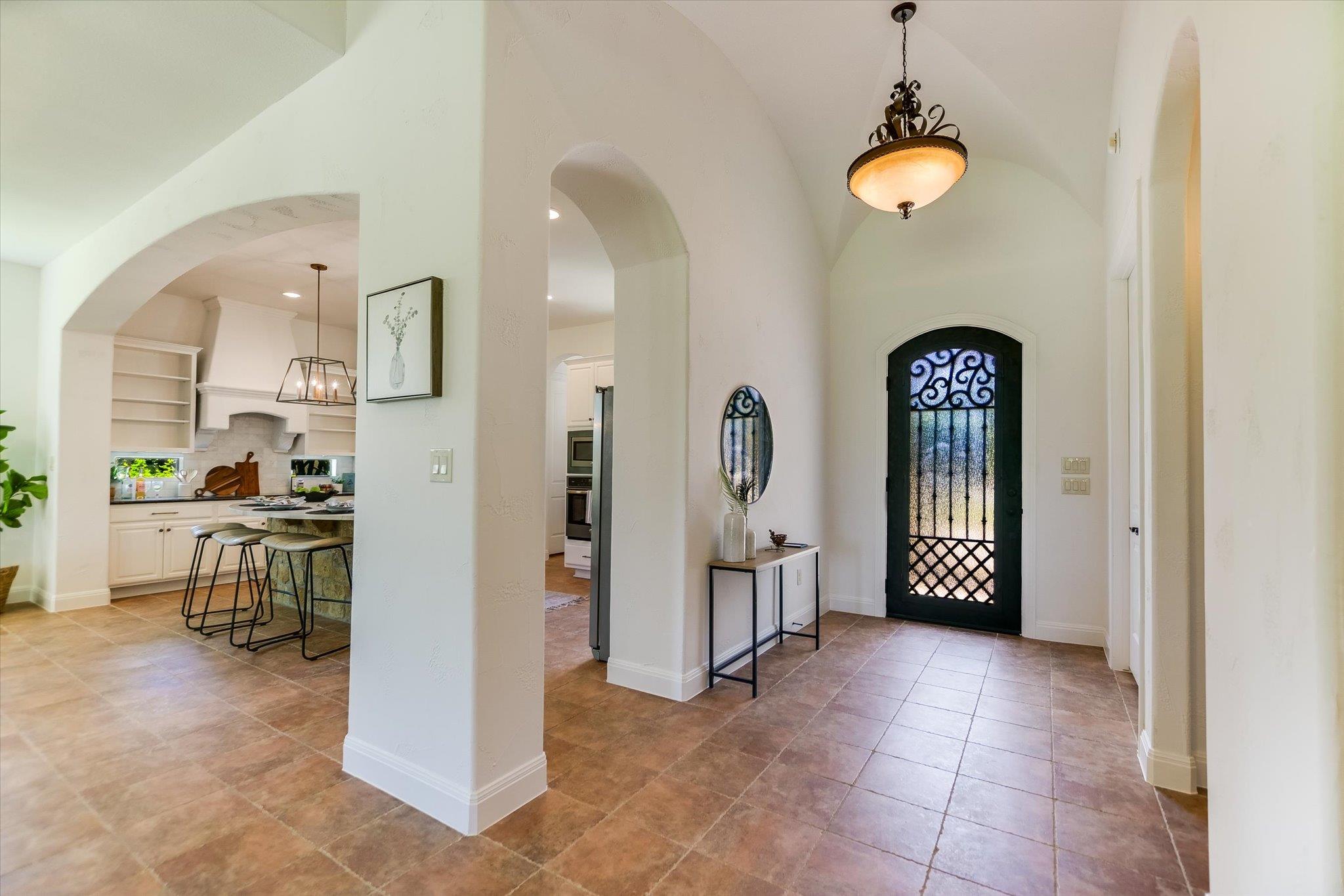 831 Southriver Rd, Wimberley, TX 78676