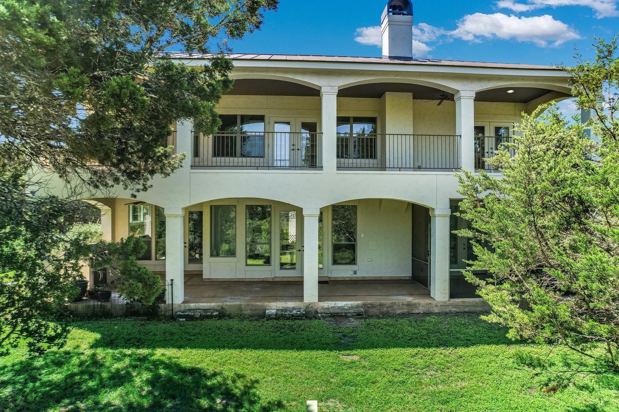 831 Southriver Rd, Wimberley, TX 78676