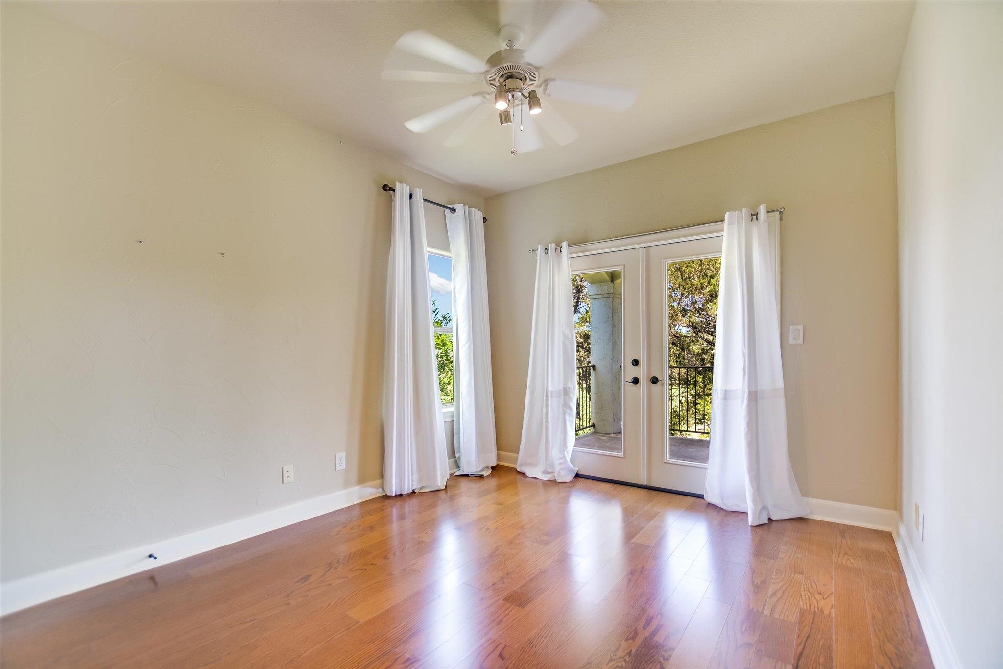 831 Southriver Rd, Wimberley, TX 78676