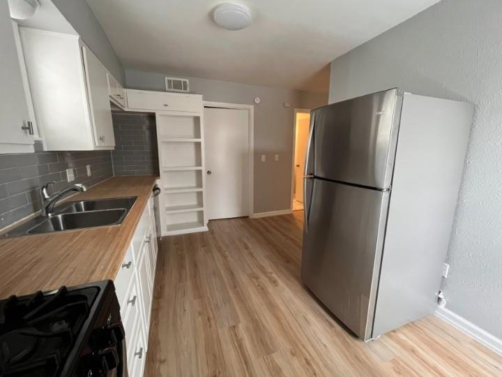 8802 LITTLE WALNUT Dr # A, Austin, TX 78753