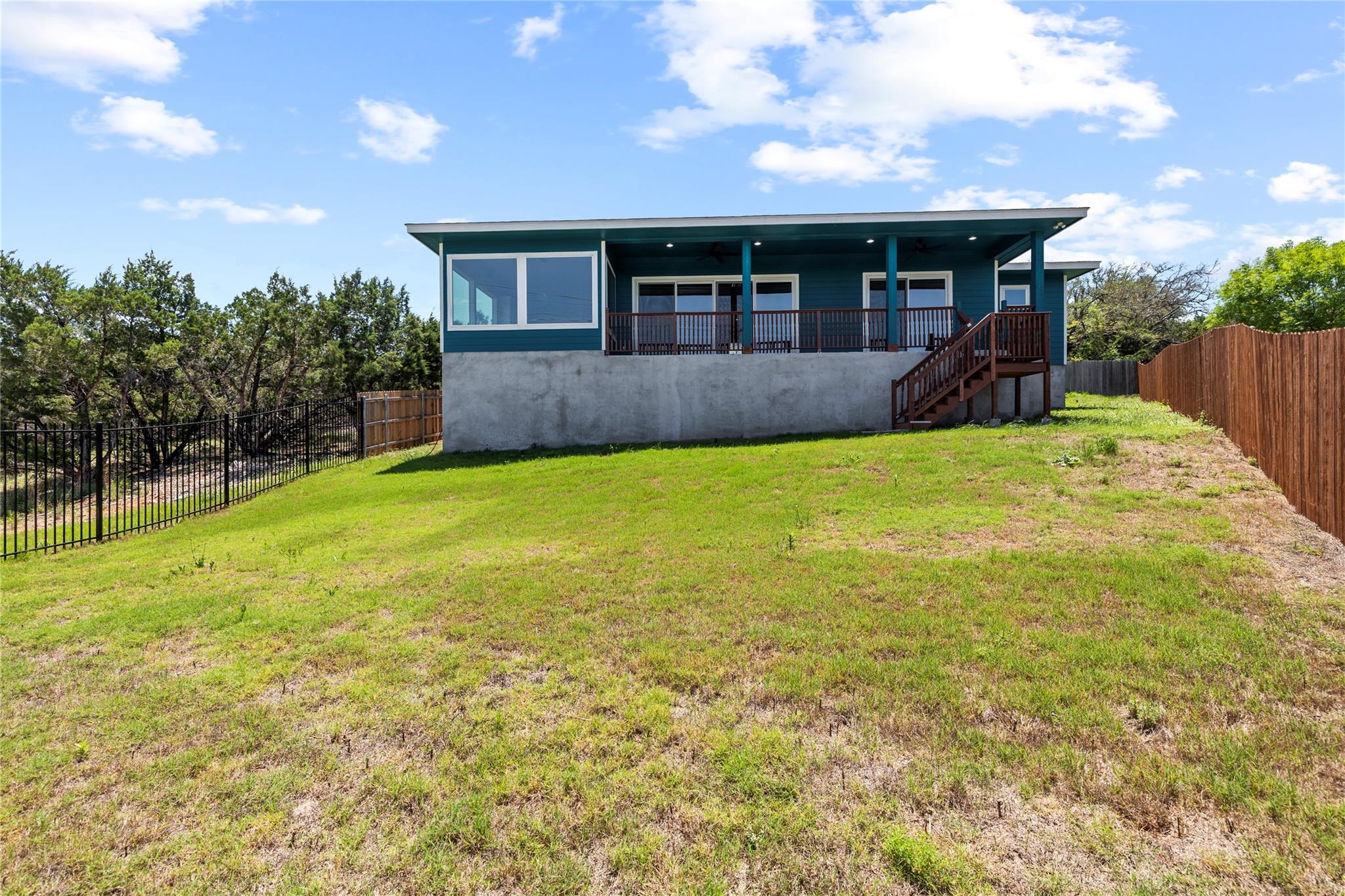 3706 Austin Cv, Lago Vista, TX 78645