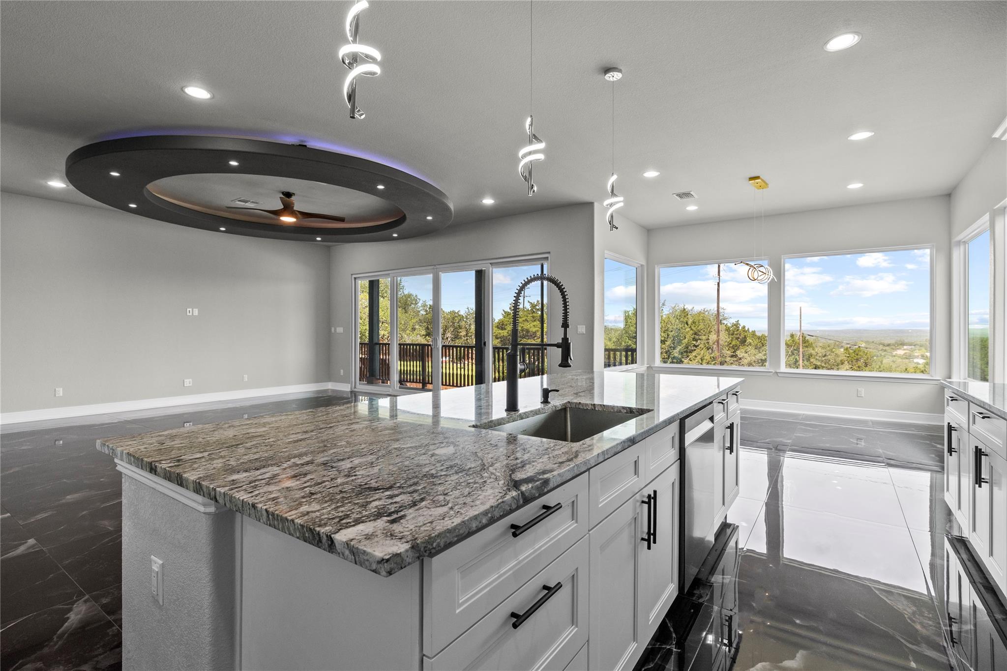 3706 Austin Cv, Lago Vista, TX 78645