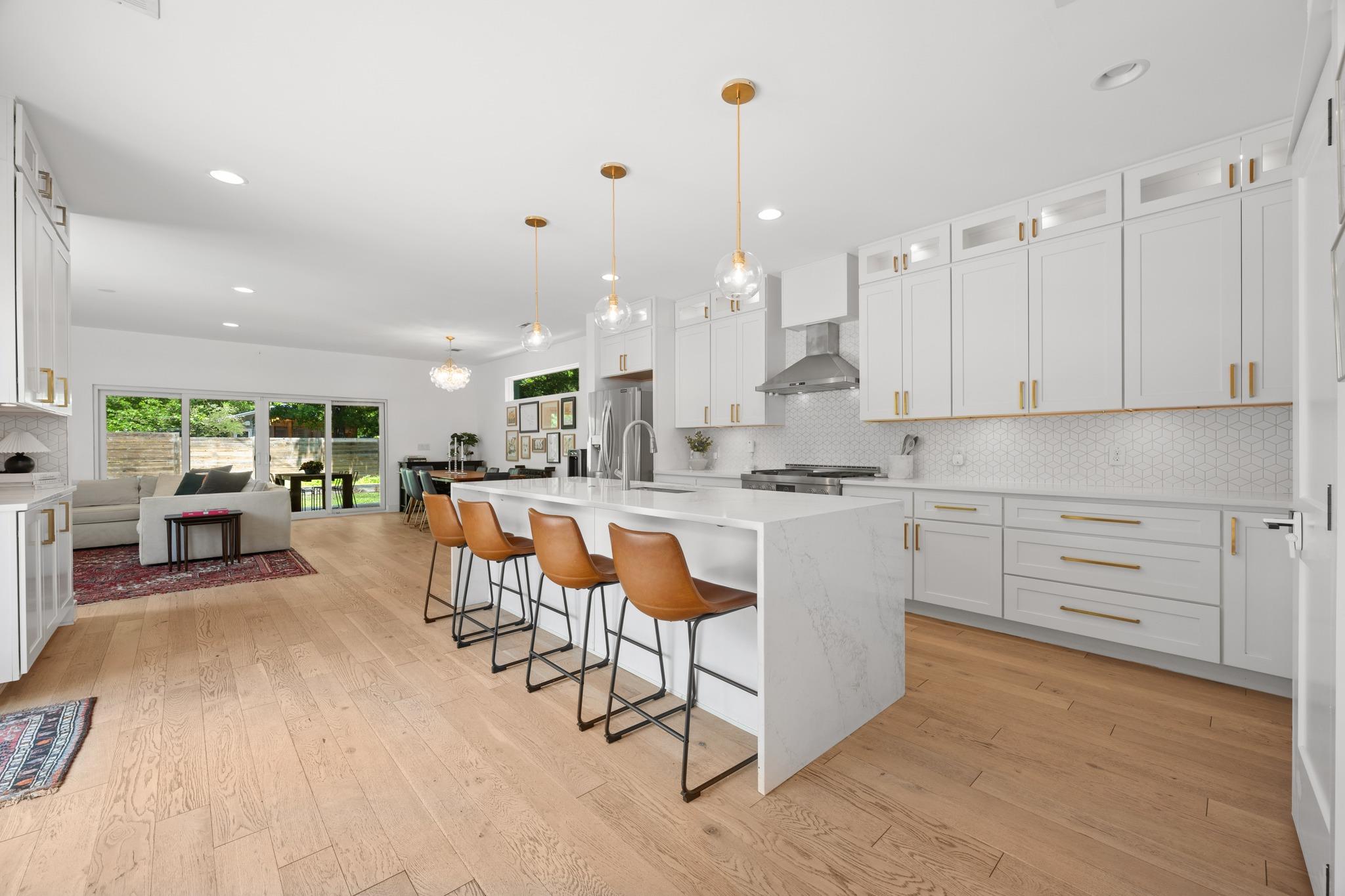 306 Nelray Blvd, Austin, TX 78751