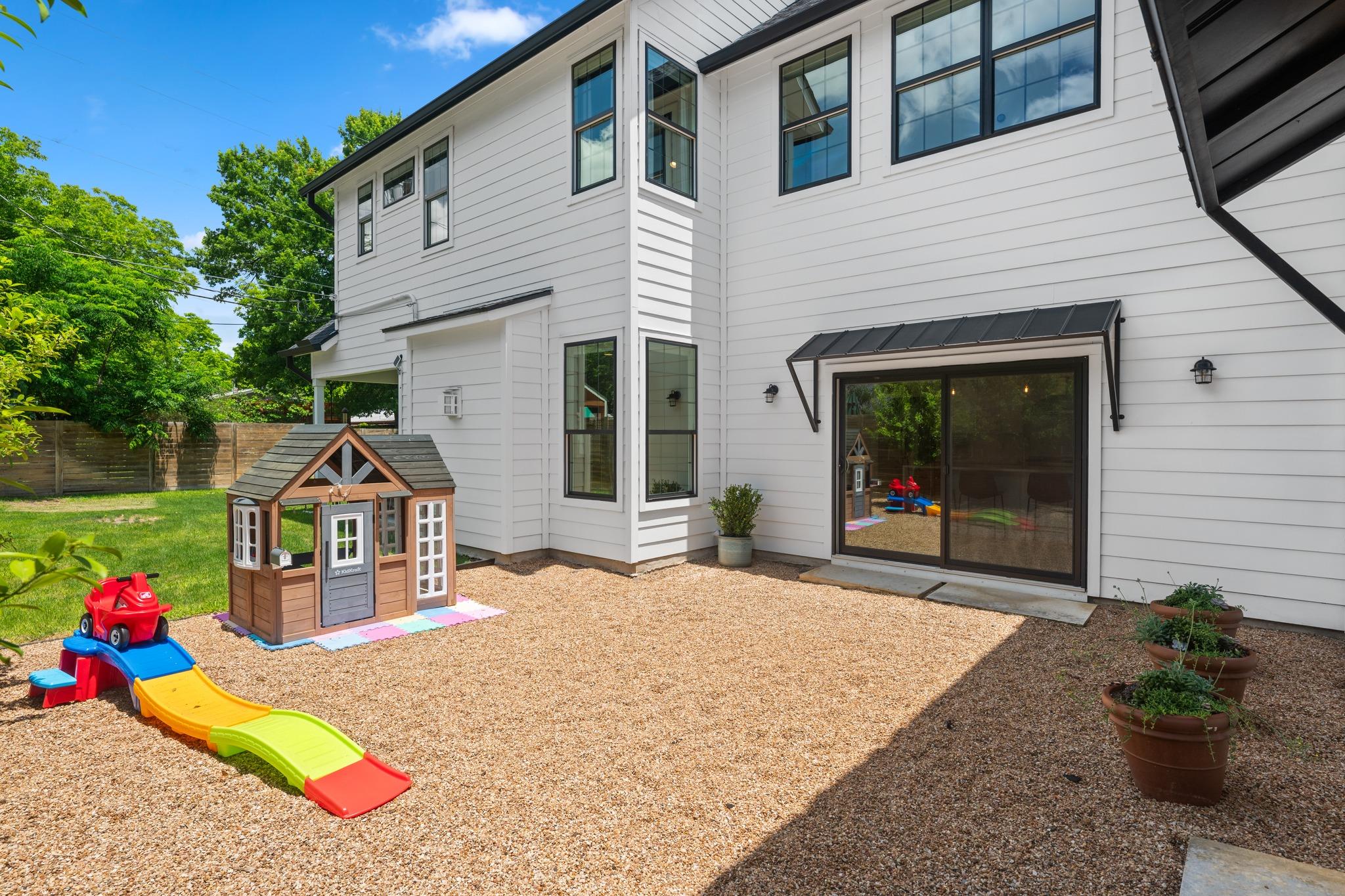 306 Nelray Blvd, Austin, TX 78751