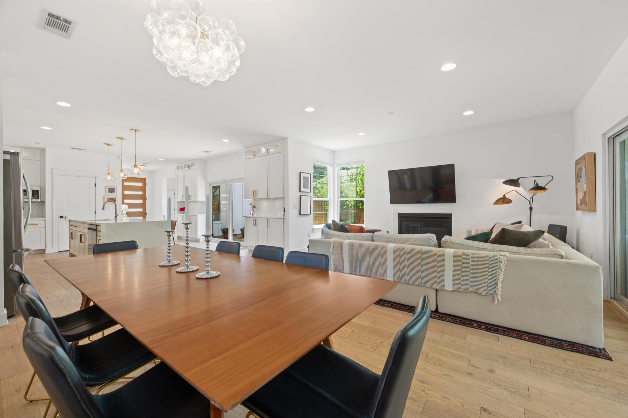 306 Nelray Blvd, Austin, TX 78751