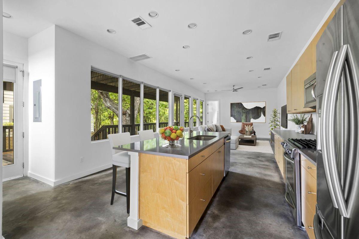 1302 S 5th St # A, Austin, TX 78704
