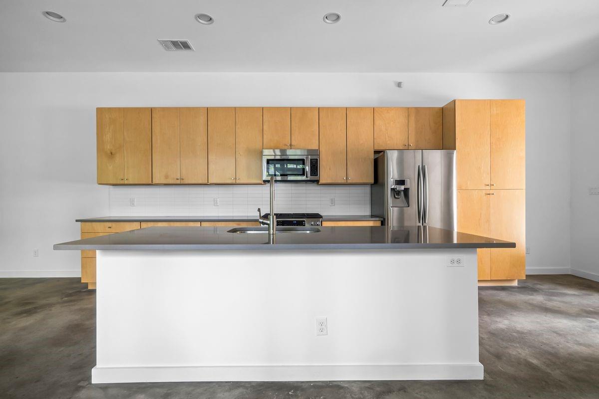1302 S 5th St # A, Austin, TX 78704