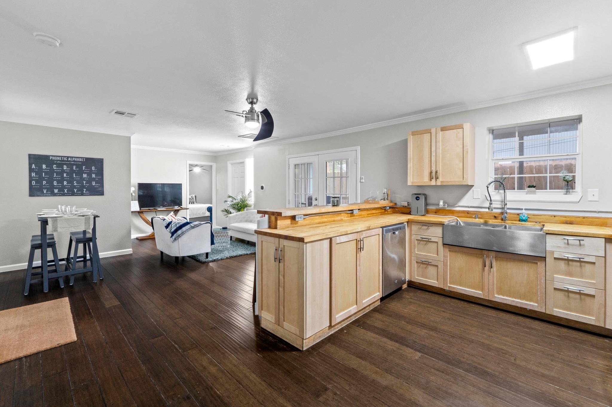 4512 Speedway # A, Austin, TX 78751