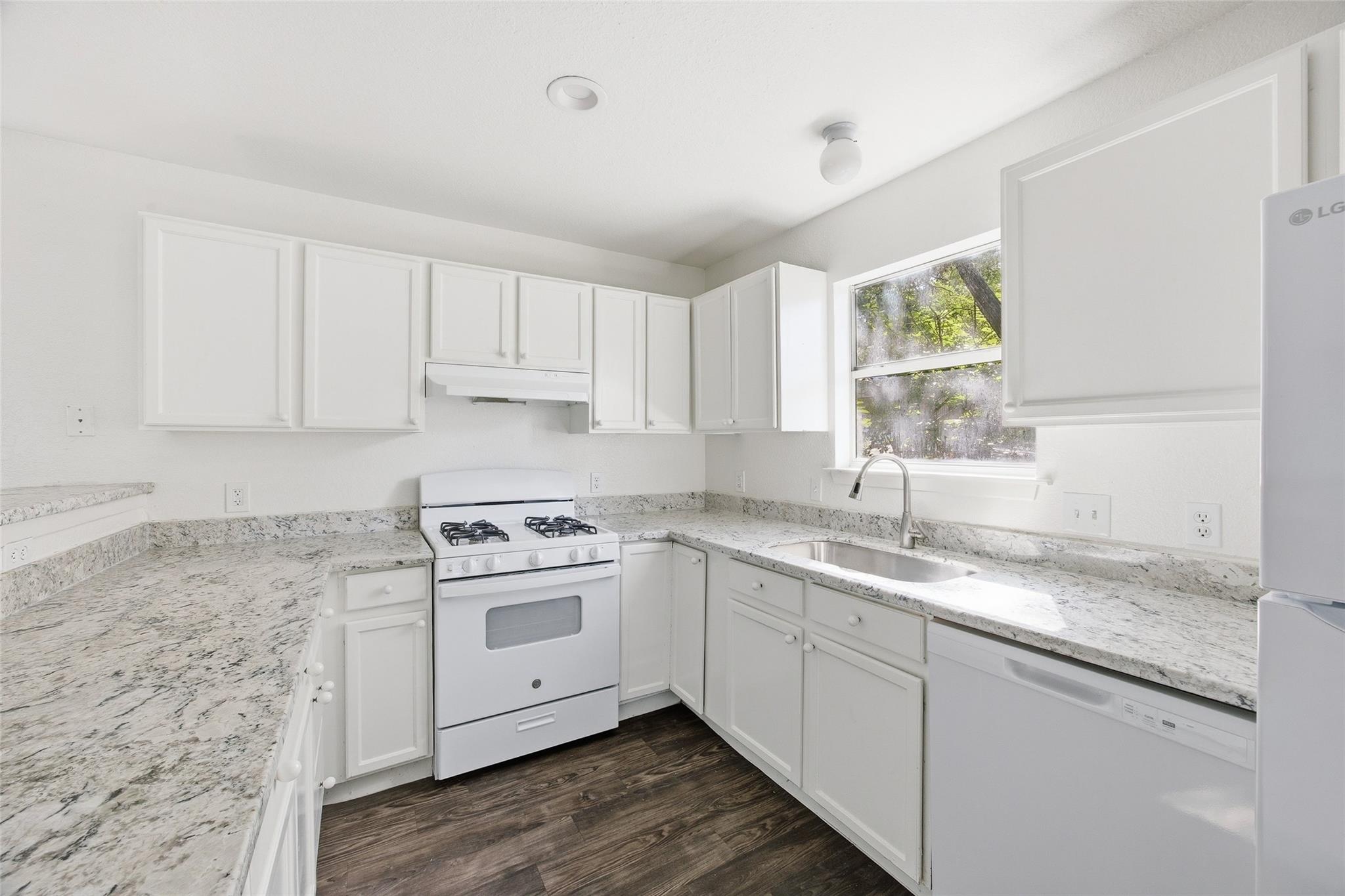 1106 Delano St, Austin, TX 78721