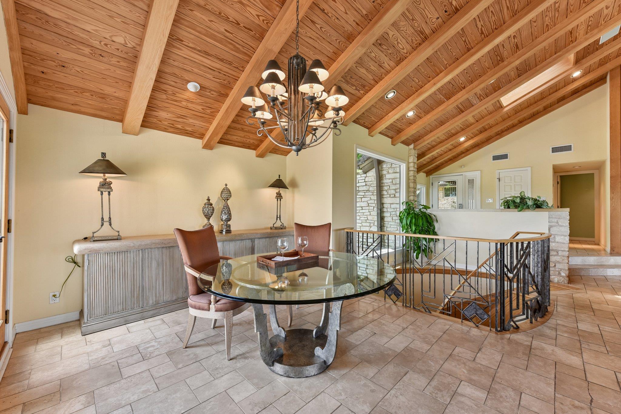 4600 Cat Mountain Dr, Austin, TX 78731