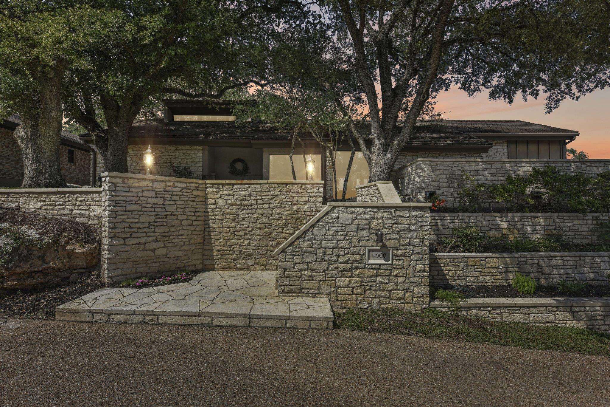 4600 Cat Mountain Dr, Austin, TX 78731