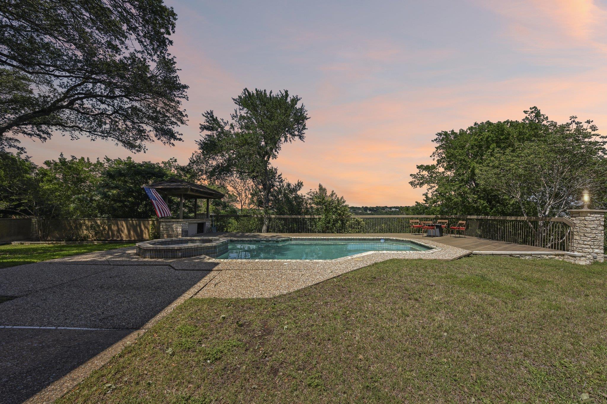 4600 Cat Mountain Dr, Austin, TX 78731