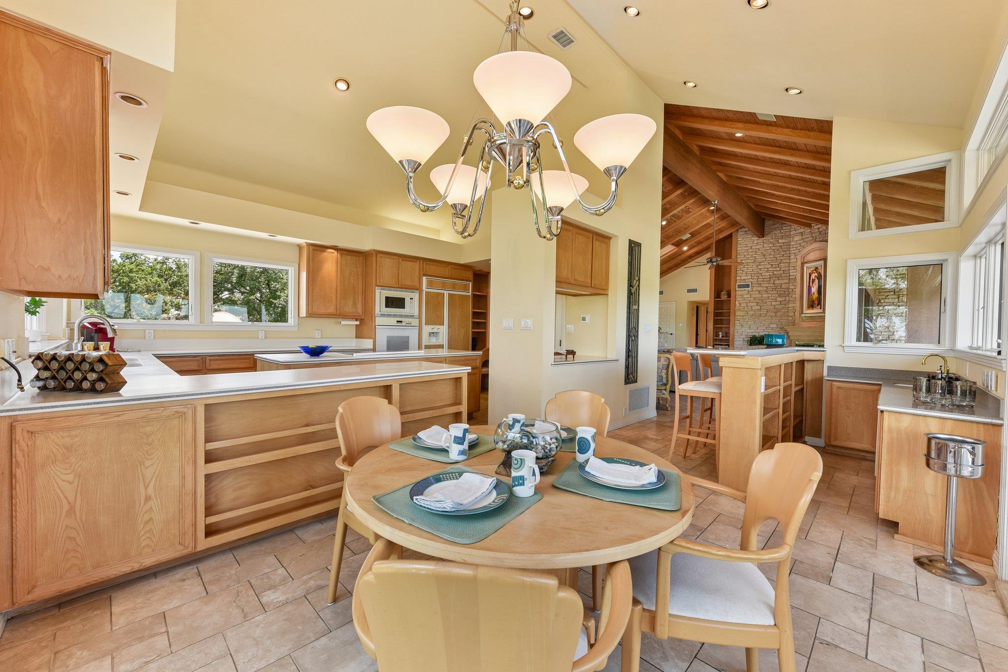 4600 Cat Mountain Dr, Austin, TX 78731
