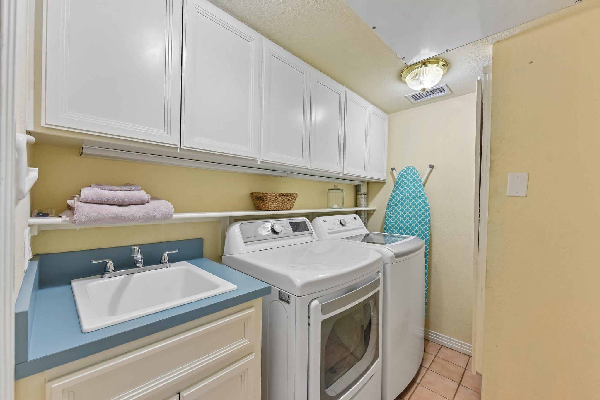 4600 Cat Mountain Dr, Austin, TX 78731