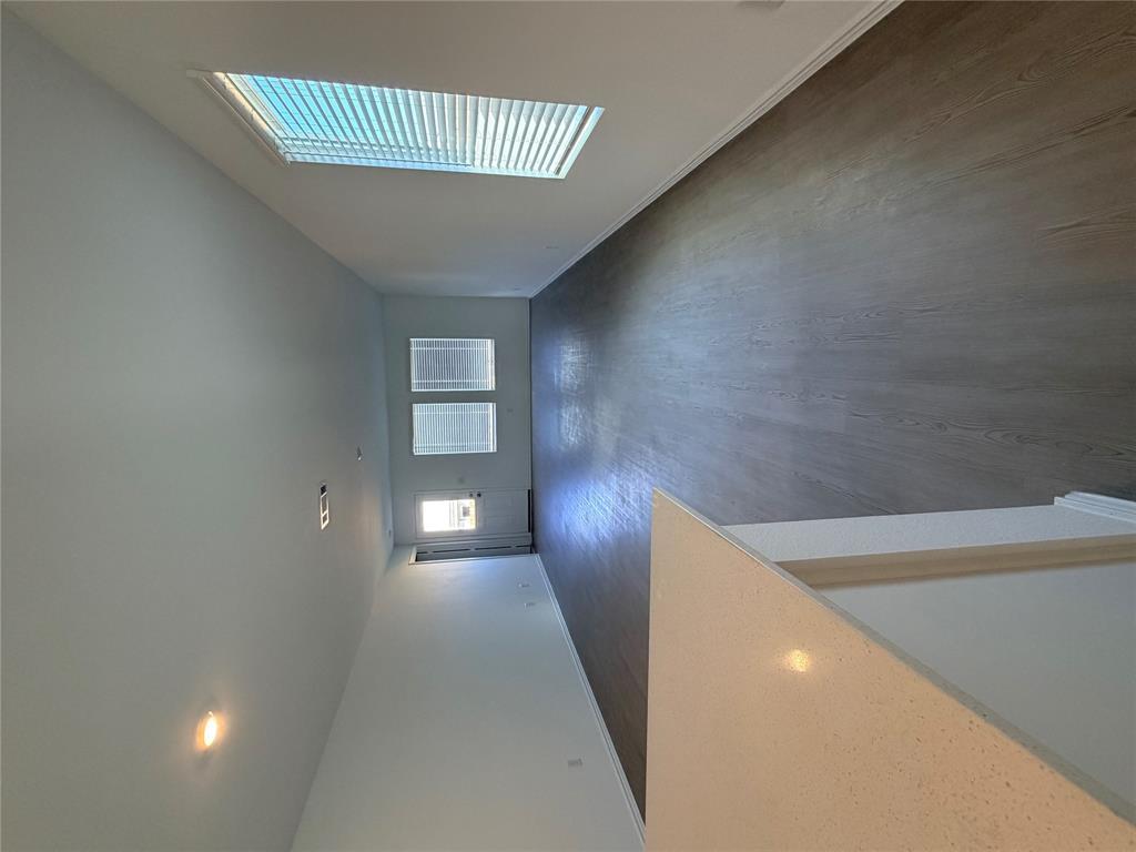 208 Skyfire St, Hutto, TX 78634