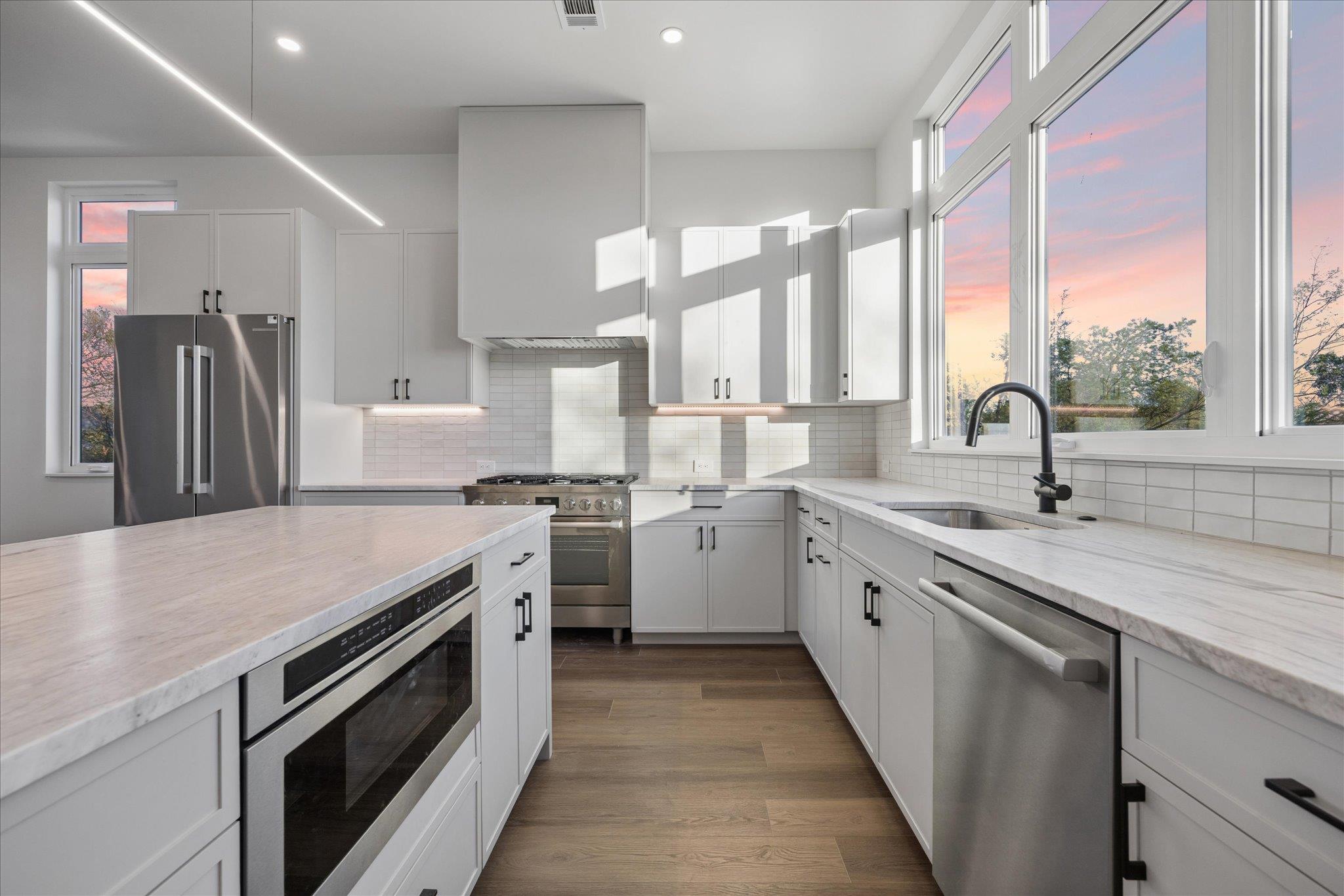 4101 Menchaca Rd # 205, Austin, TX 78704