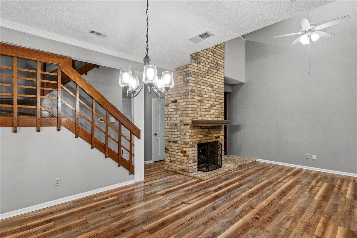 10819 Crown Colony Dr # 27, Austin, TX 78747