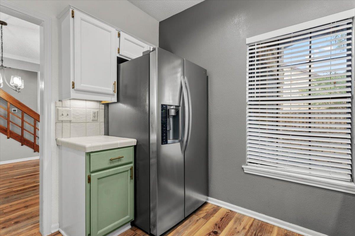10819 Crown Colony Dr # 27, Austin, TX 78747