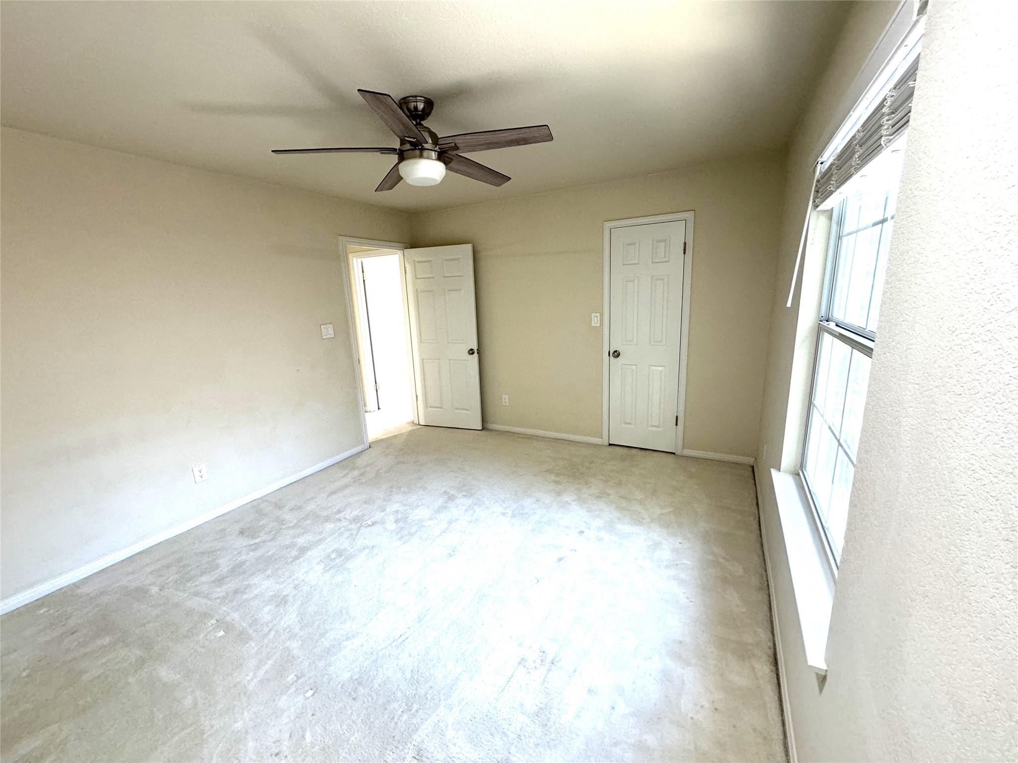 8807 Splitarrow Dr, Austin, TX 78717