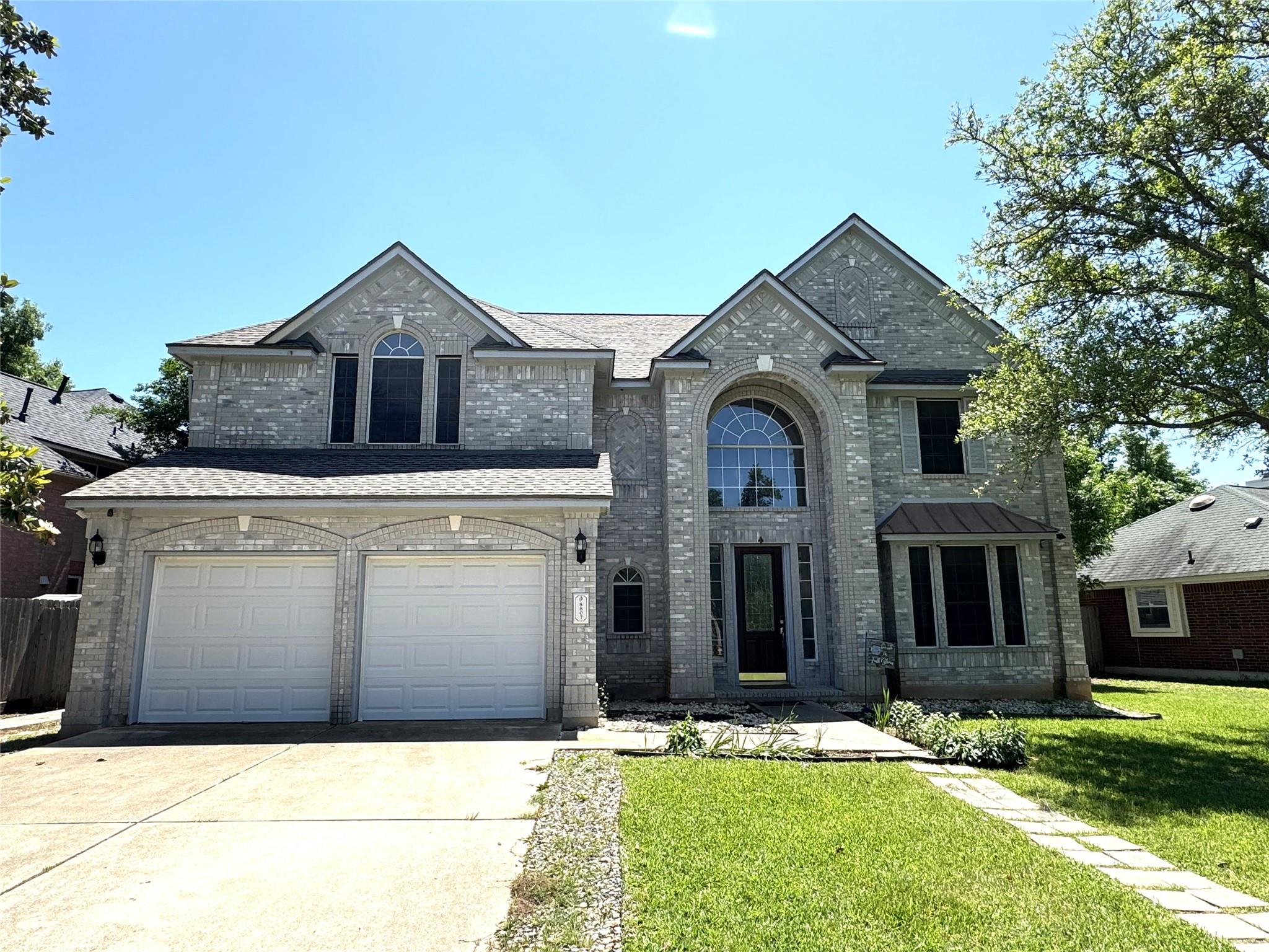 8807 Splitarrow Dr, Austin, TX 78717