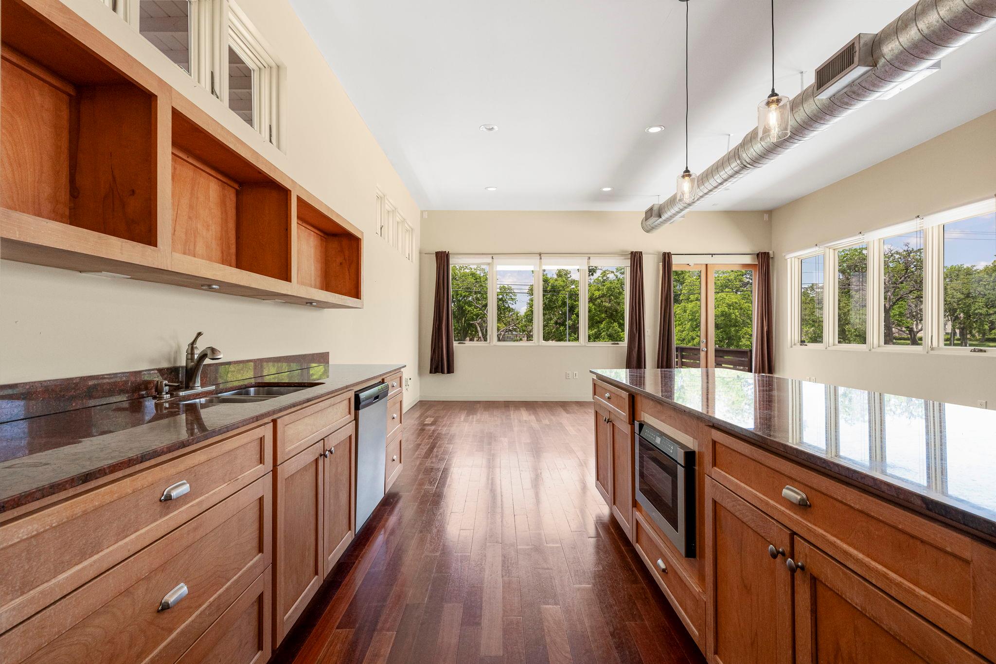 4015 Guadalupe St # A, Austin, TX 78751