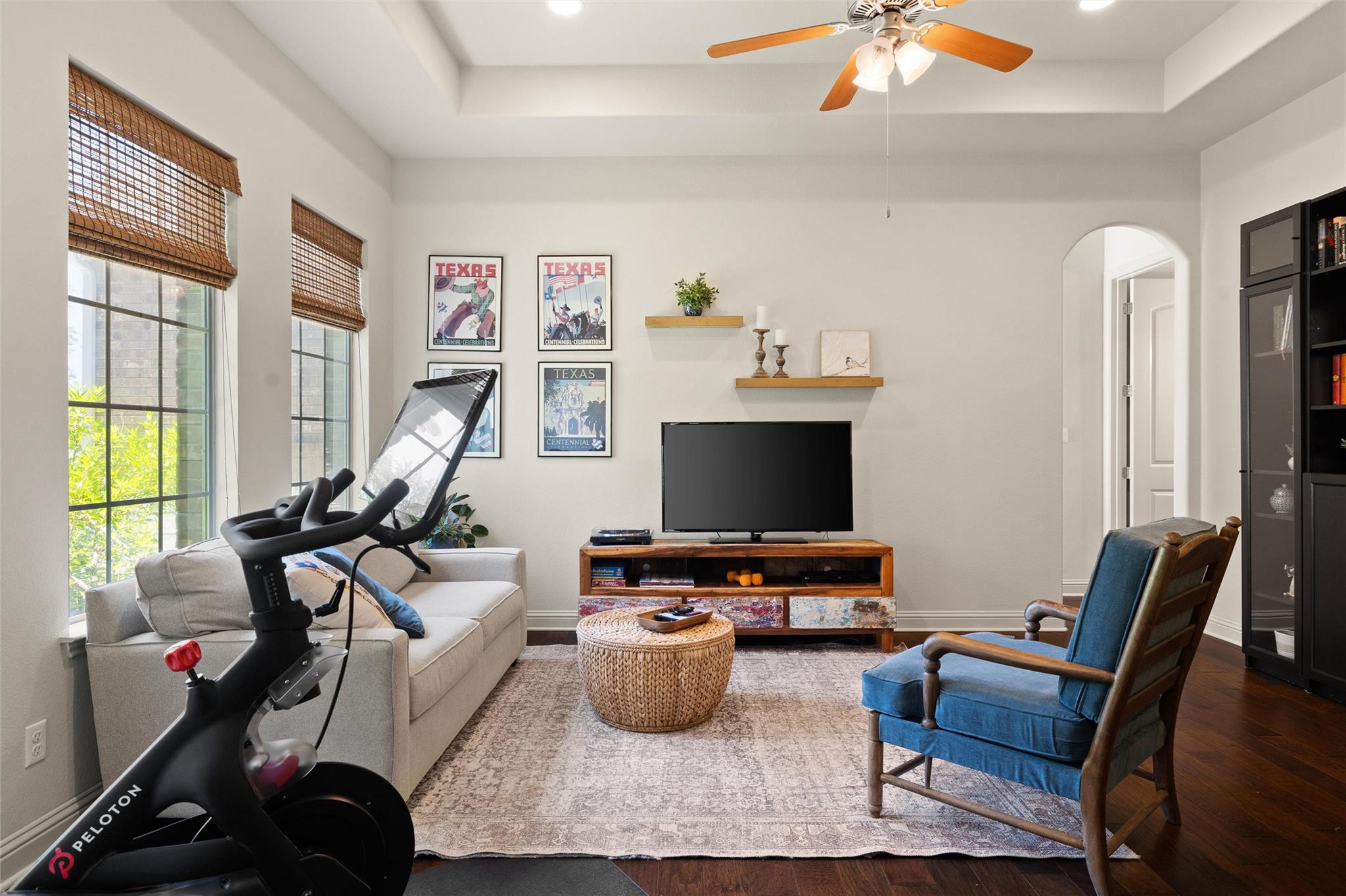 140 Stoney Point Rd, Austin, TX 78737
