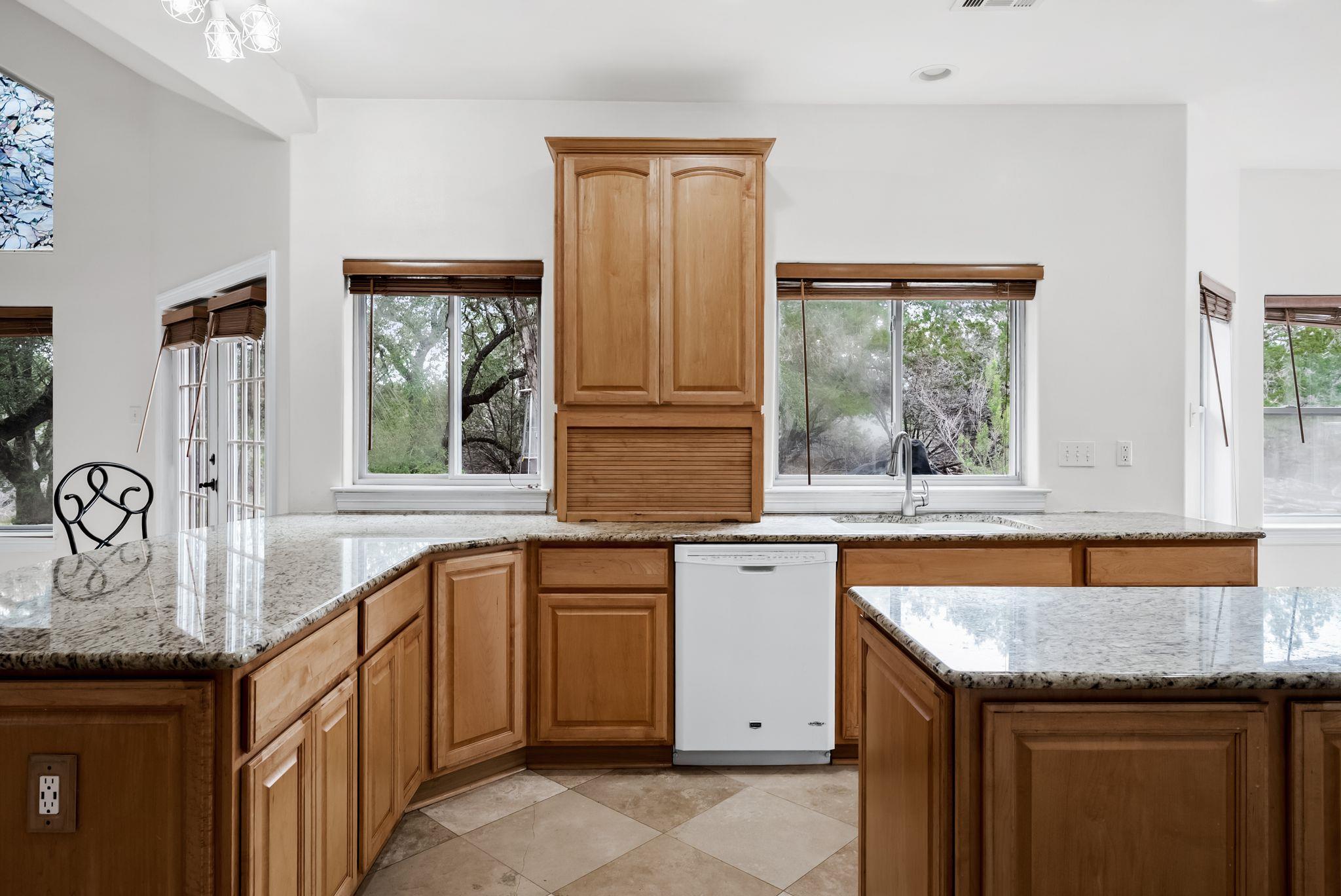 200 Vista West Ranch Rd, Dripping Springs, TX 78620
