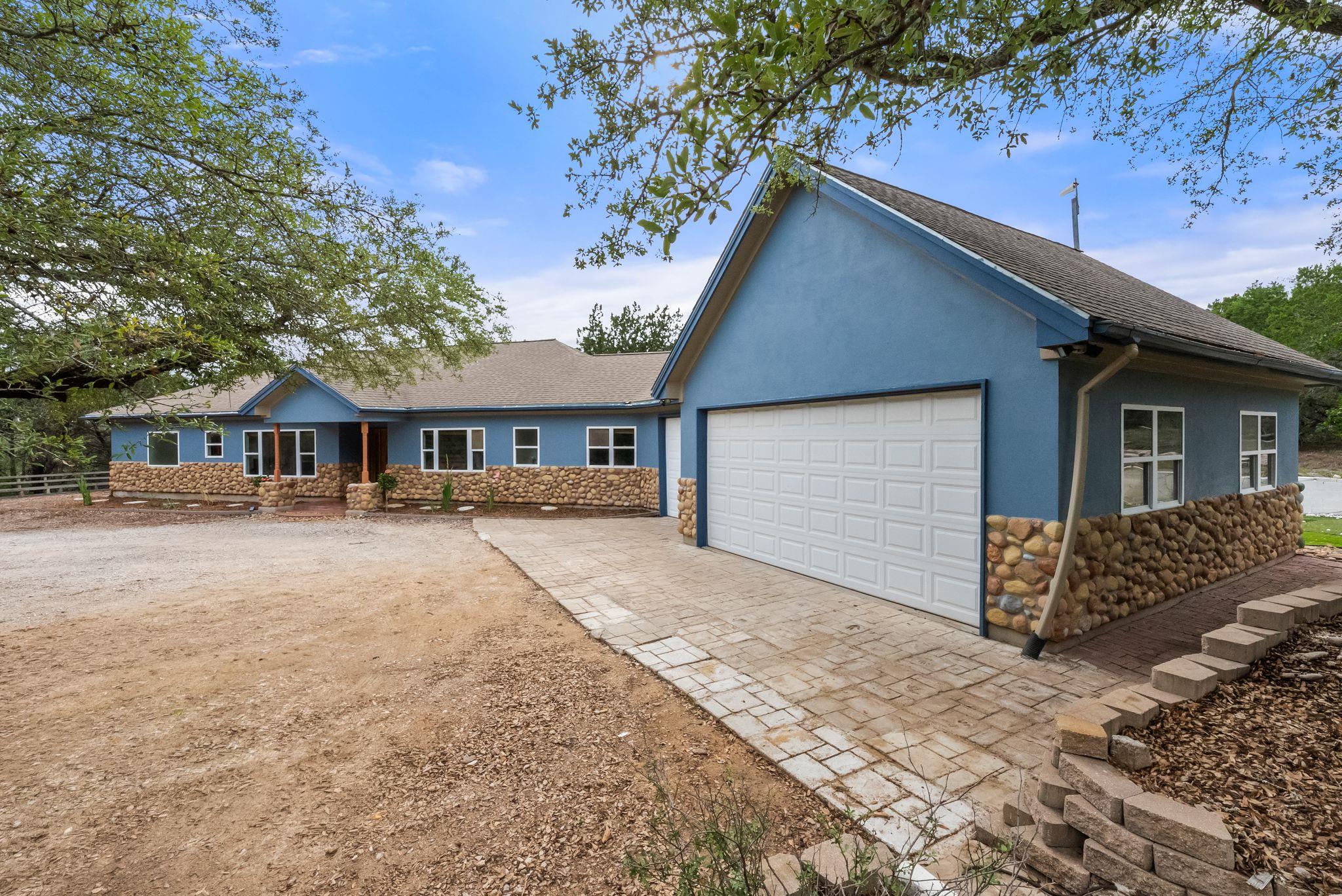 200 Vista West Ranch Rd, Dripping Springs, TX 78620