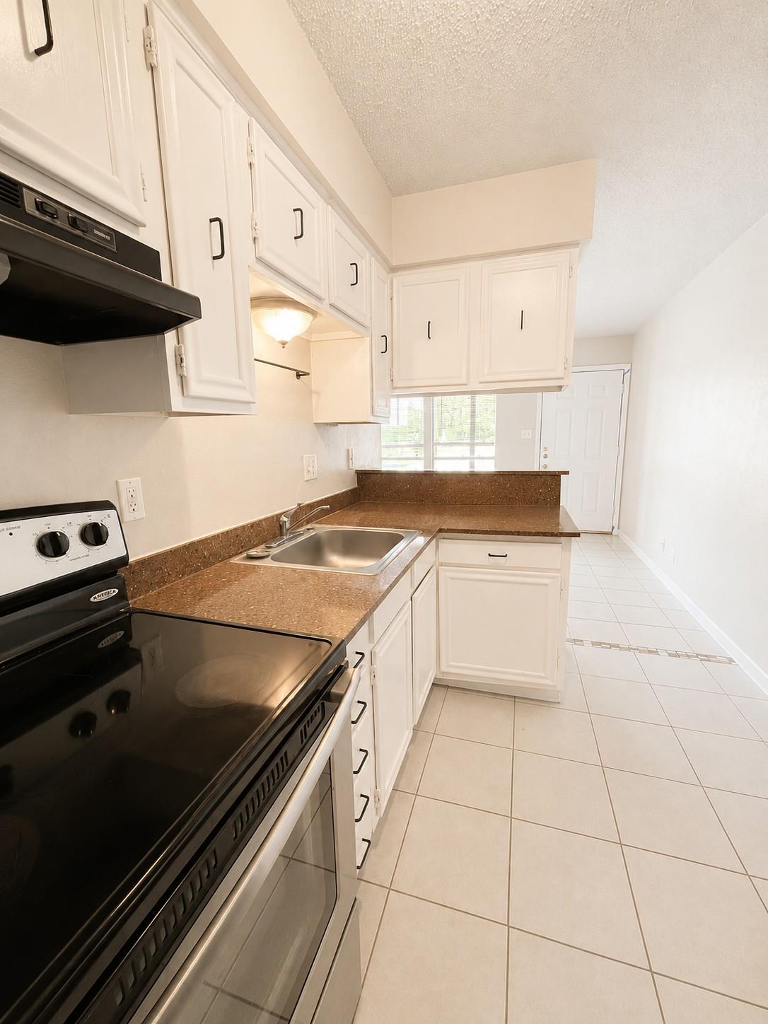 4303 Duval St # 103, Austin, TX 78751