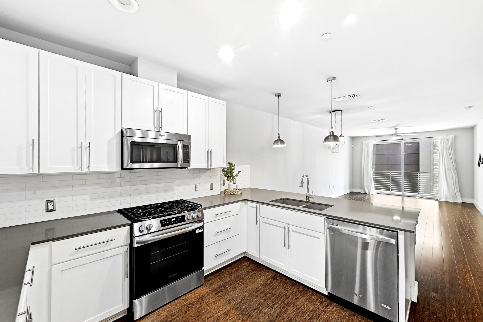 2801 Dulce Ln # 722, Austin, TX 78704
