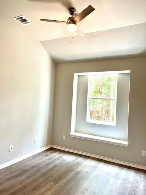 386 B Tahitian Dr, Bastrop, TX 78602