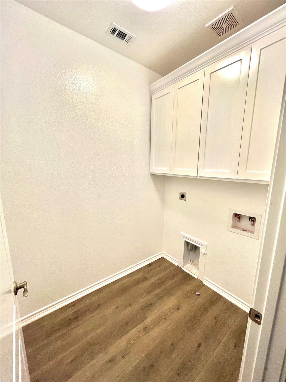 386 B Tahitian Dr, Bastrop, TX 78602