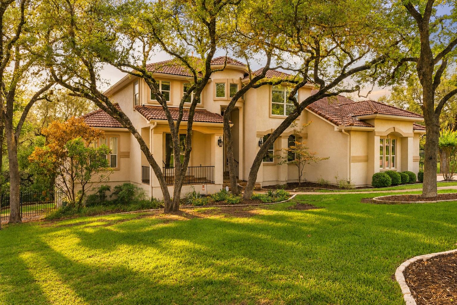 2901 Demona Dr, Austin, TX 78733