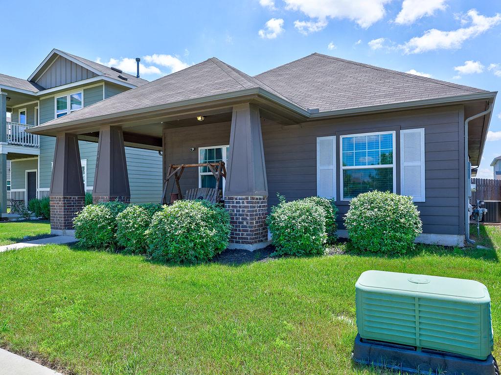 108 Timber Brook Dr, Hutto, TX 78634