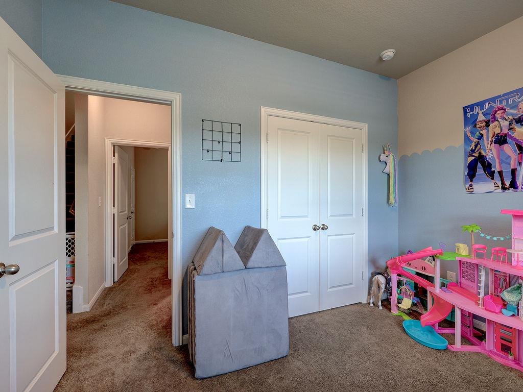 108 Timber Brook Dr, Hutto, TX 78634
