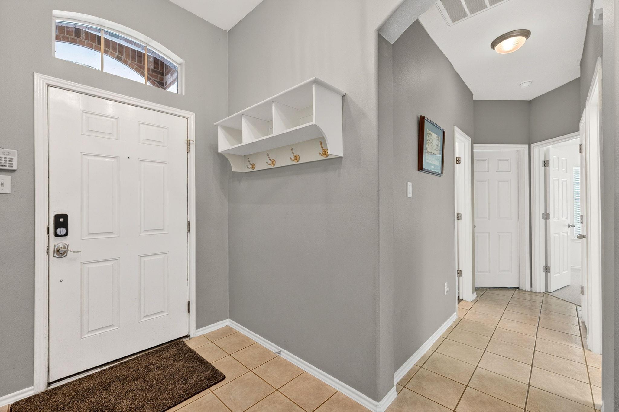 2504 Branding Iron Ln, Leander, TX 78641