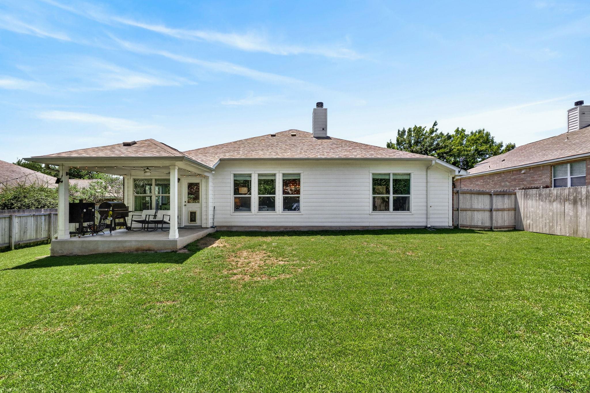 2504 Branding Iron Ln, Leander, TX 78641