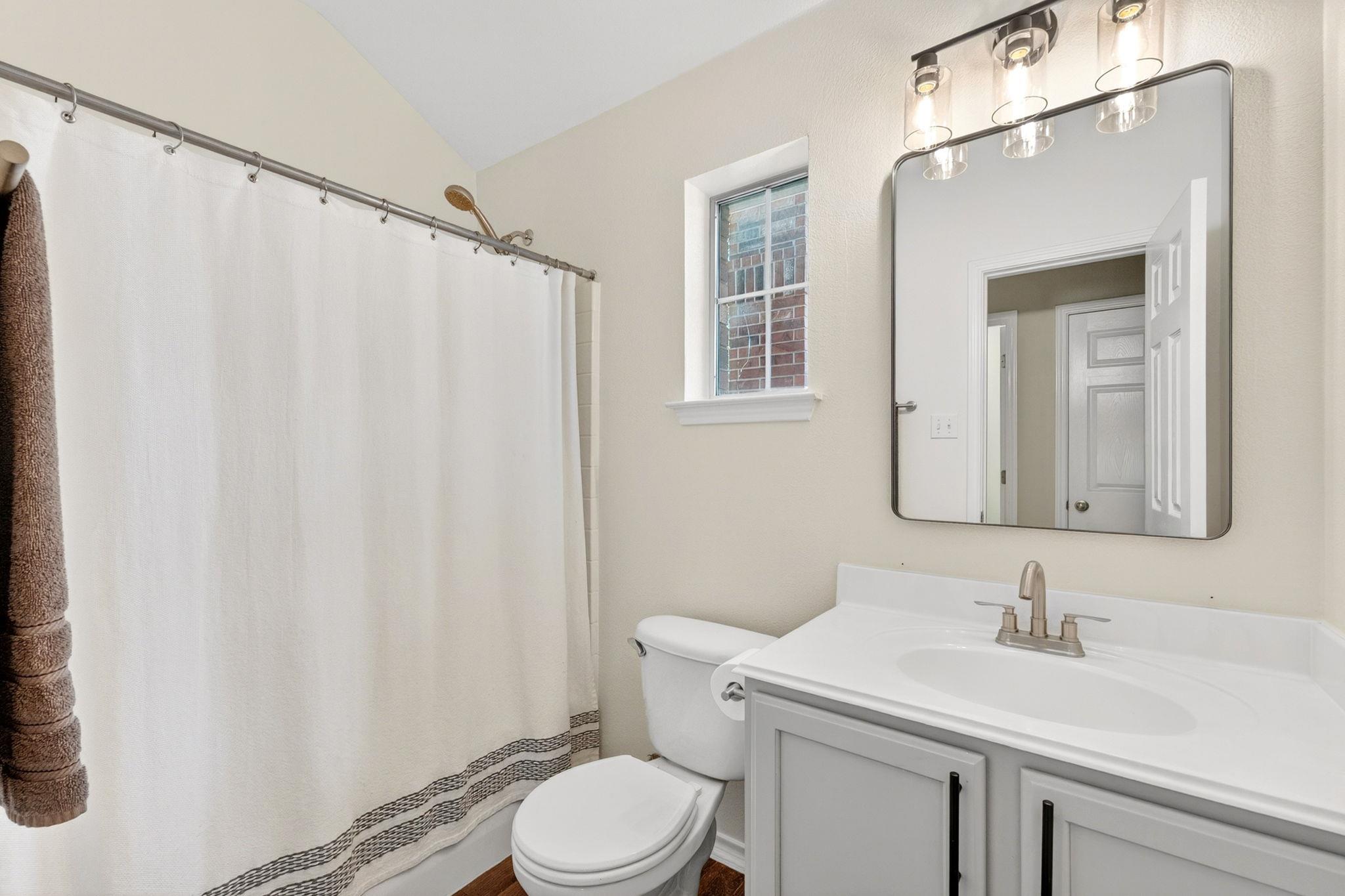 2504 Branding Iron Ln, Leander, TX 78641
