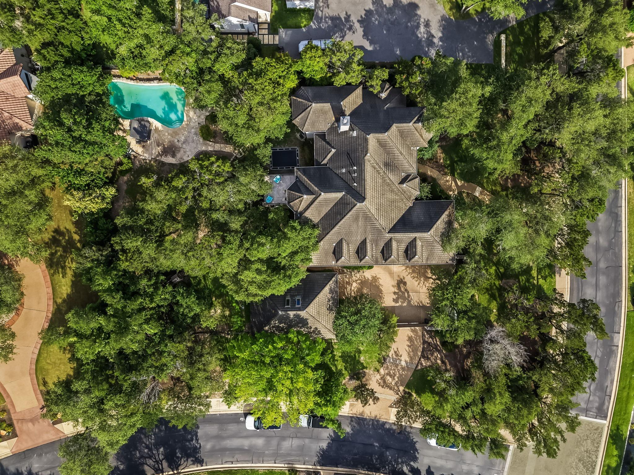 8616 Mendocino Dr, Austin, TX 78735