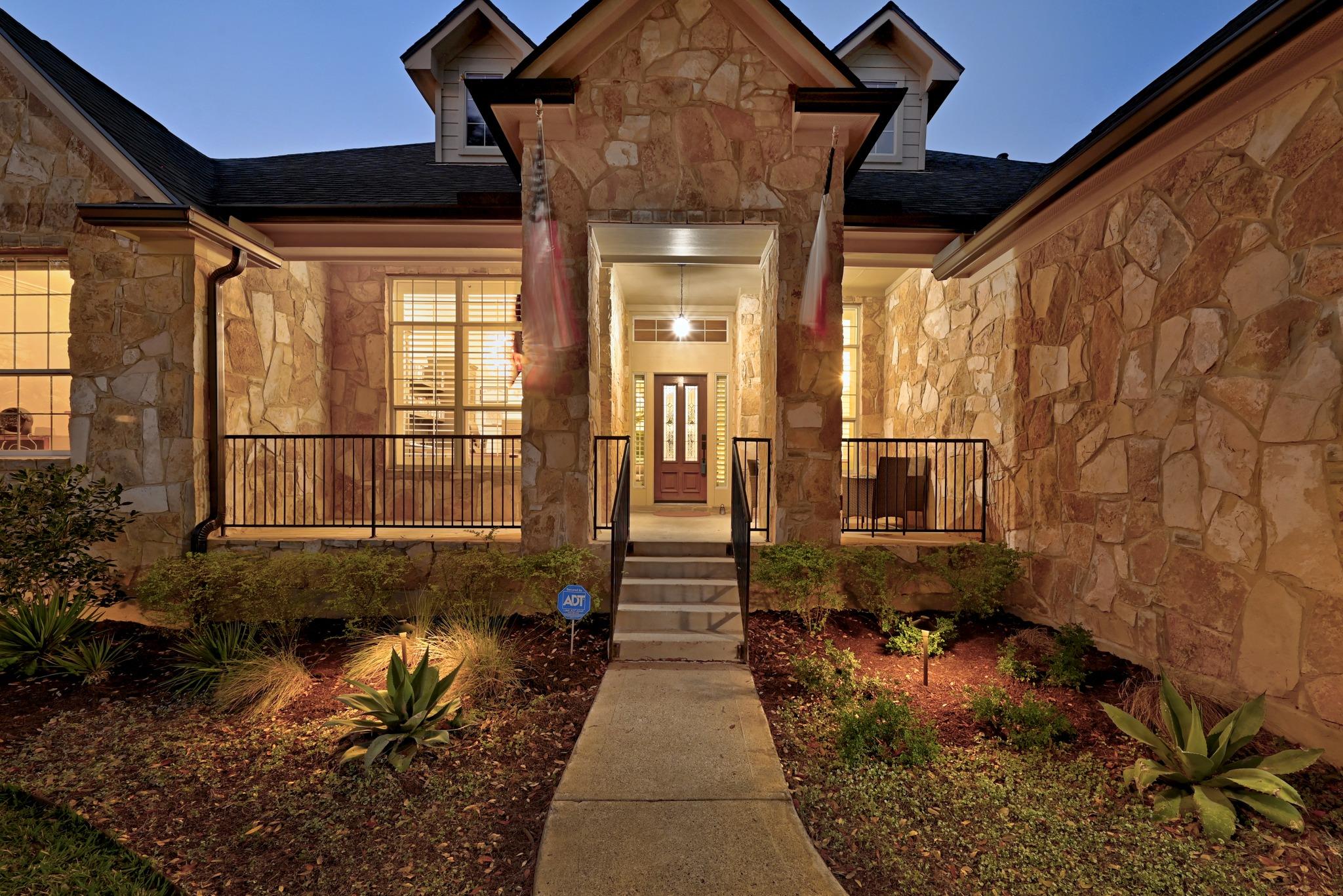 131 Eaton Ln, Austin, TX 78737
