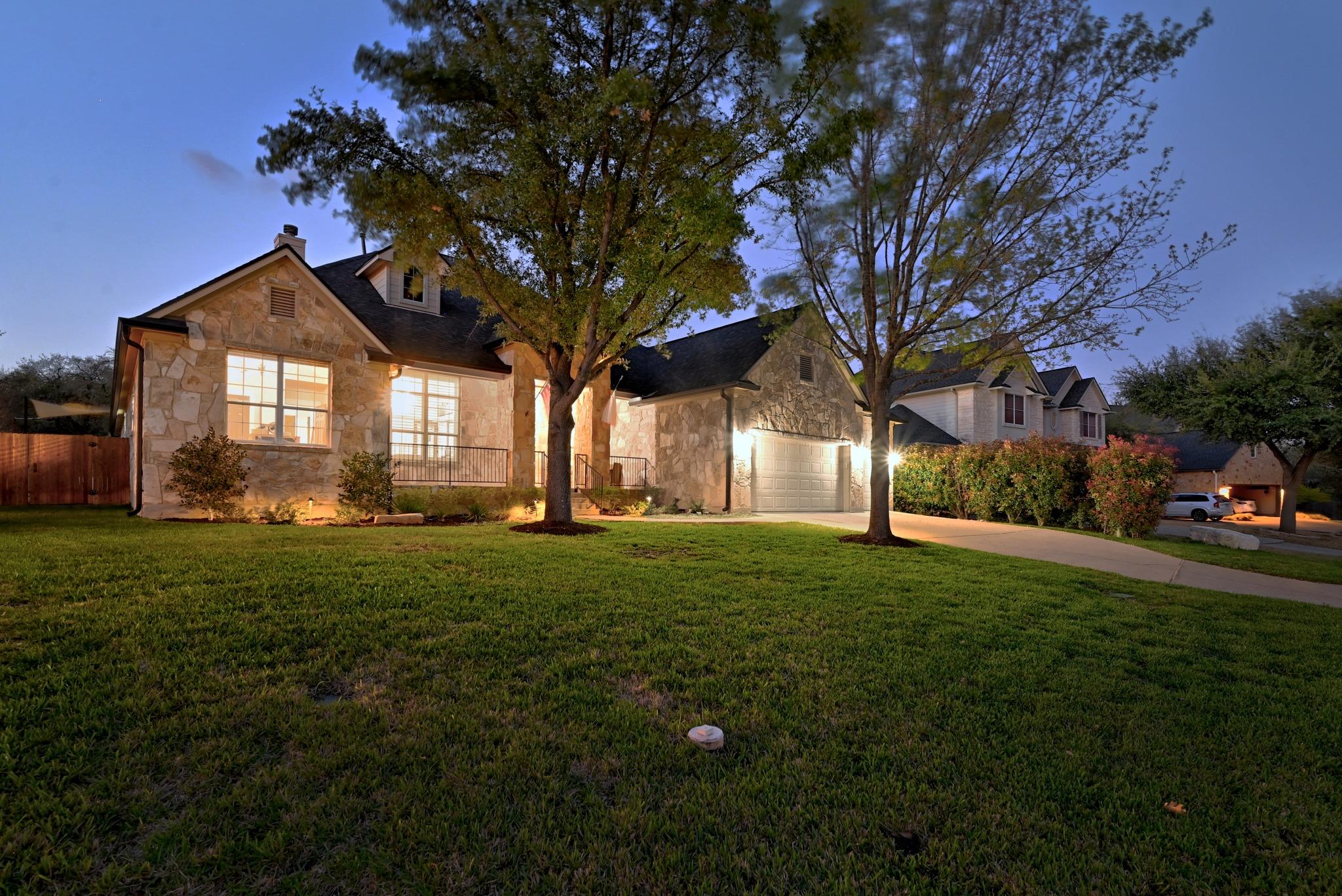 131 Eaton Ln, Austin, TX 78737