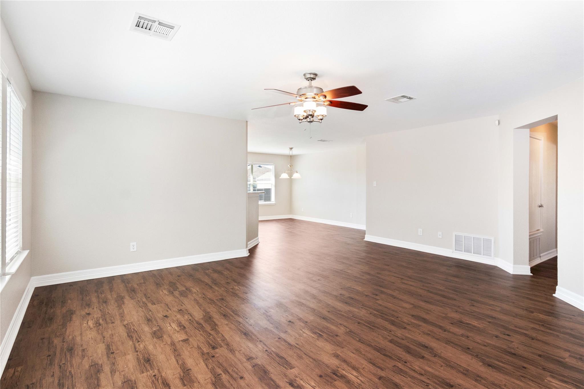 219 Almquist St, Hutto, TX 78634