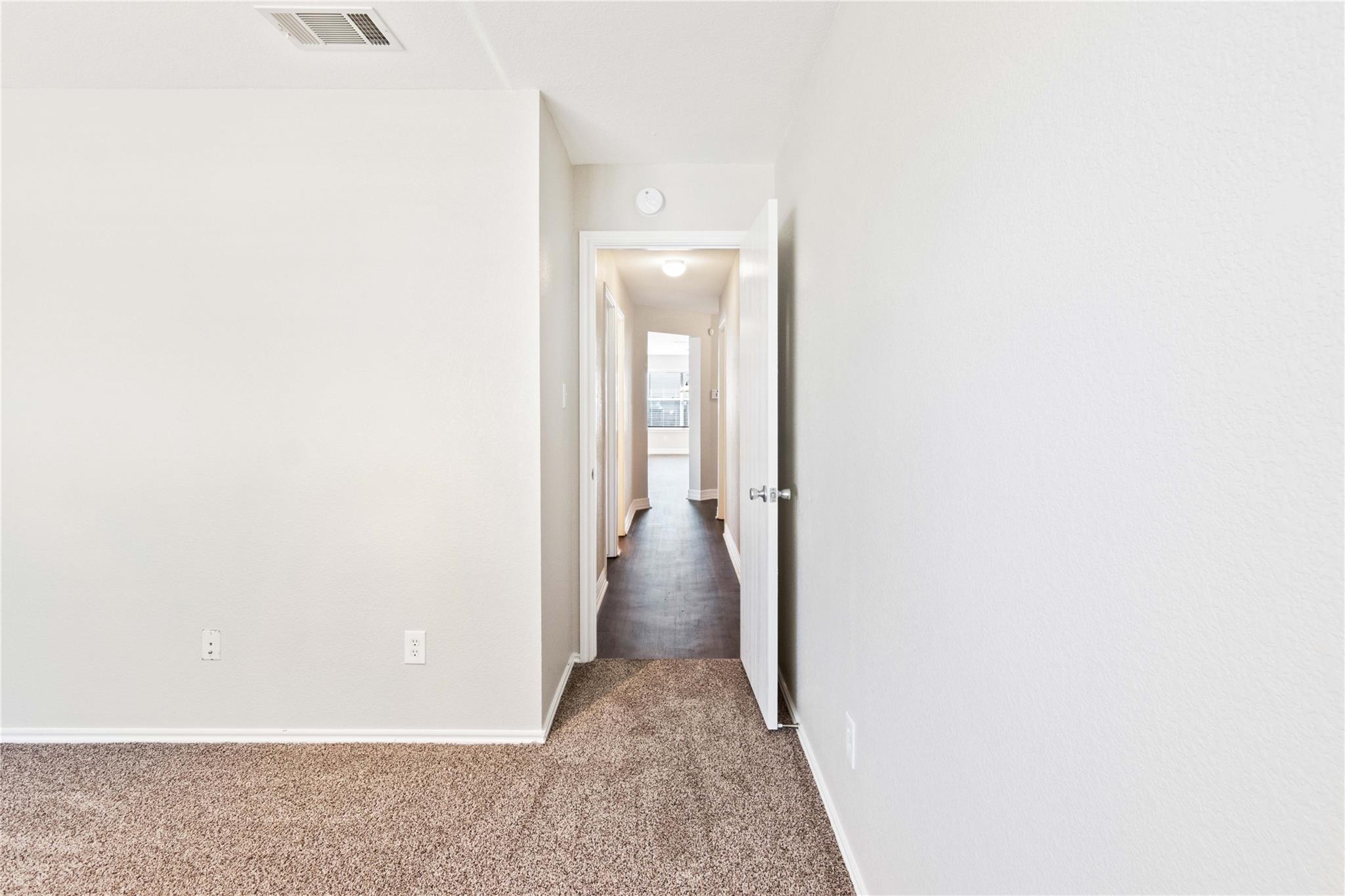 219 Almquist St, Hutto, TX 78634