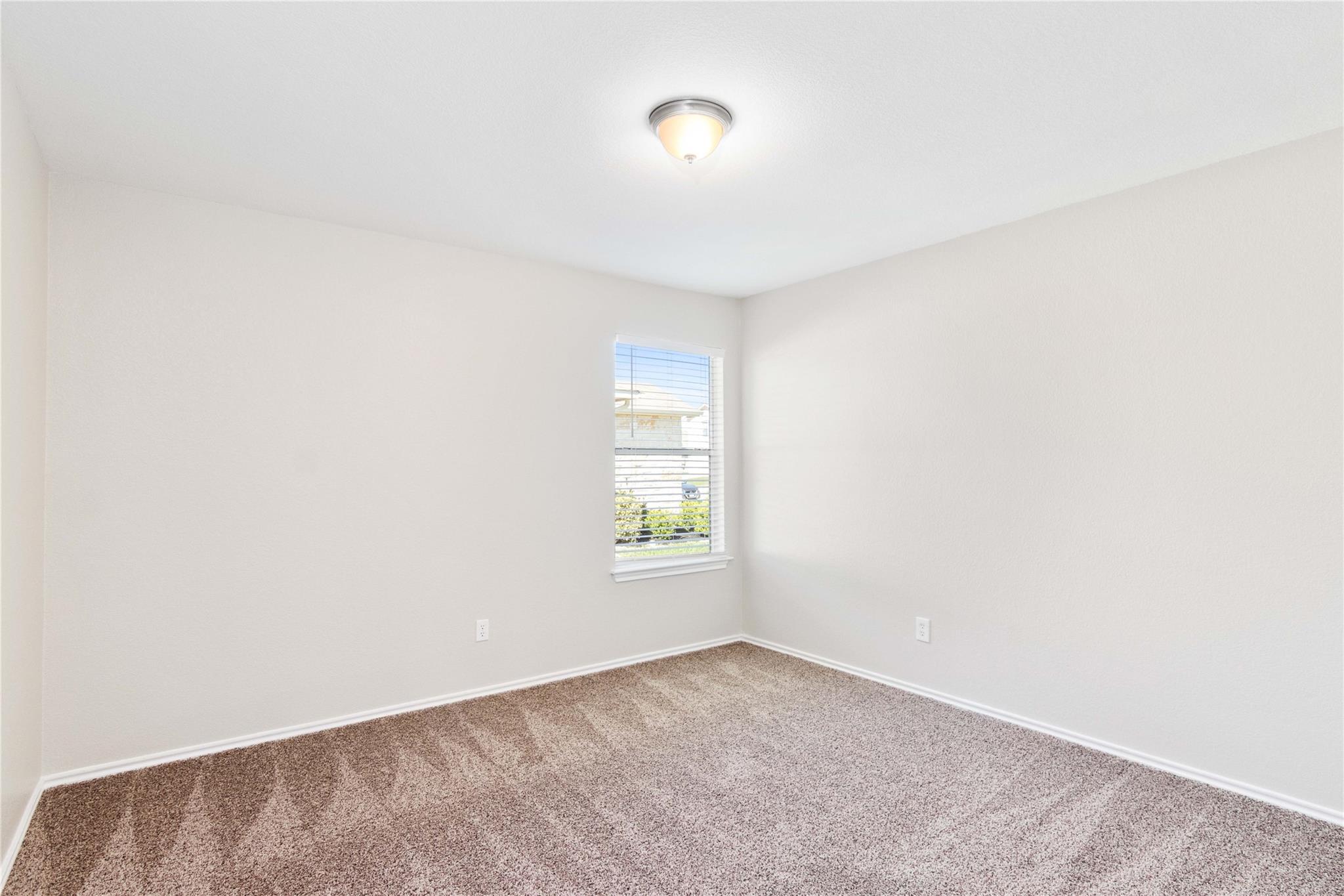 219 Almquist St, Hutto, TX 78634