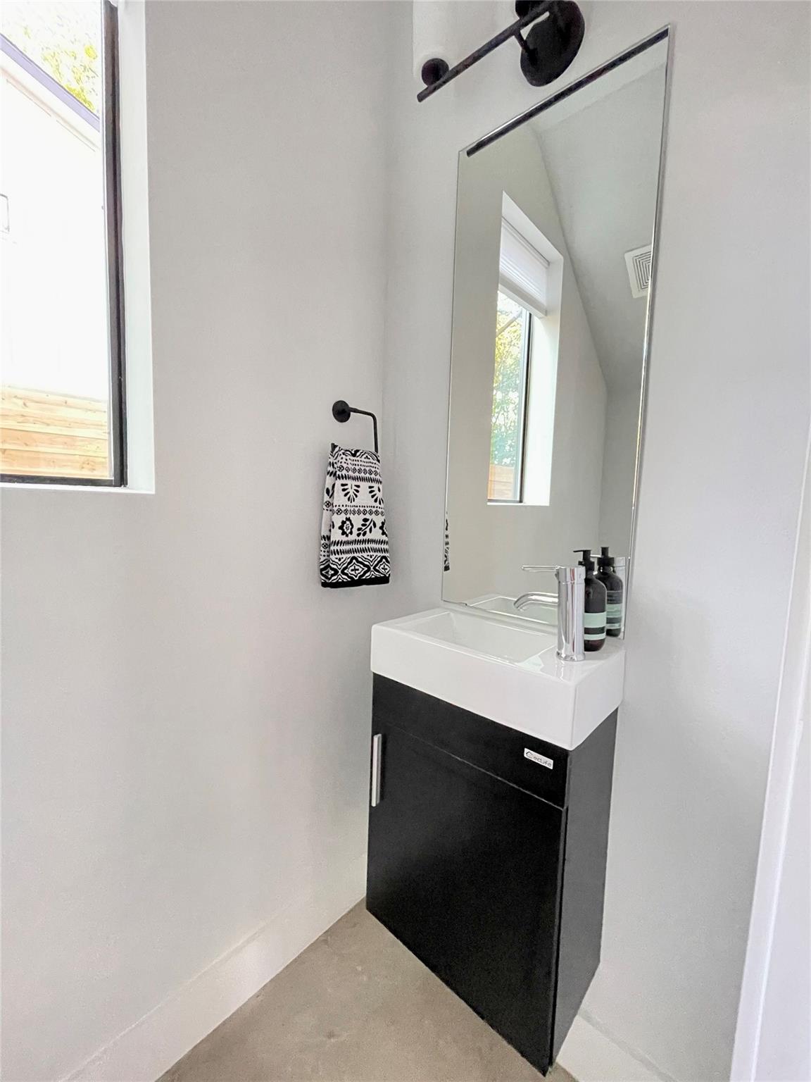 2009 Canterbury St # 2, Austin, TX 78702