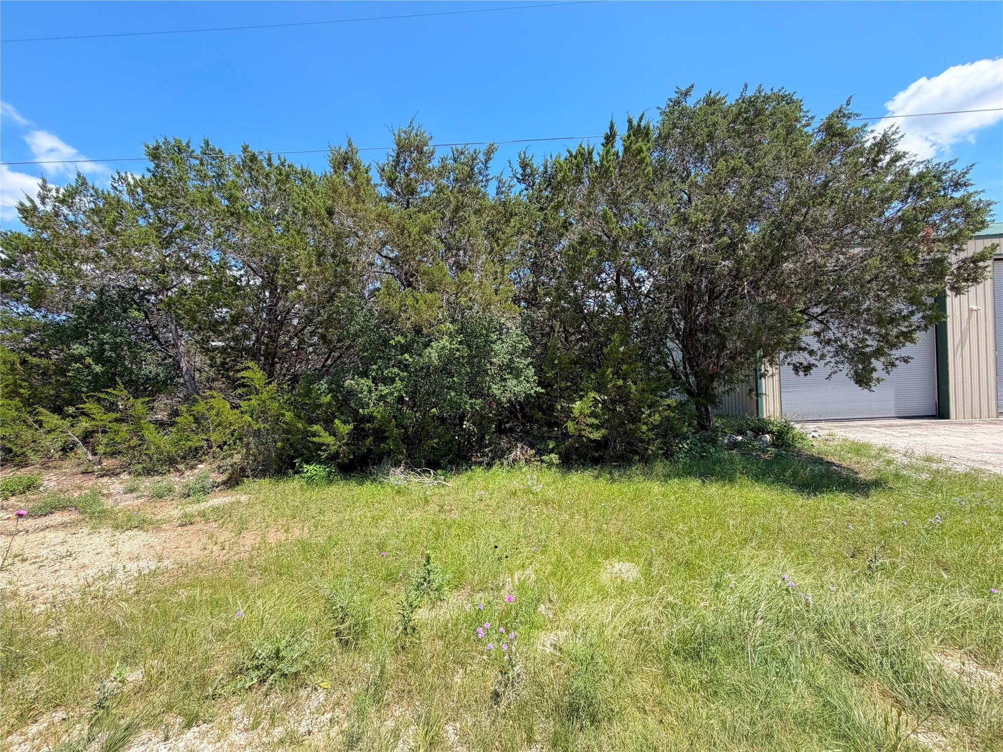 560 Hummingbird Hl, Canyon Lake, TX 78133