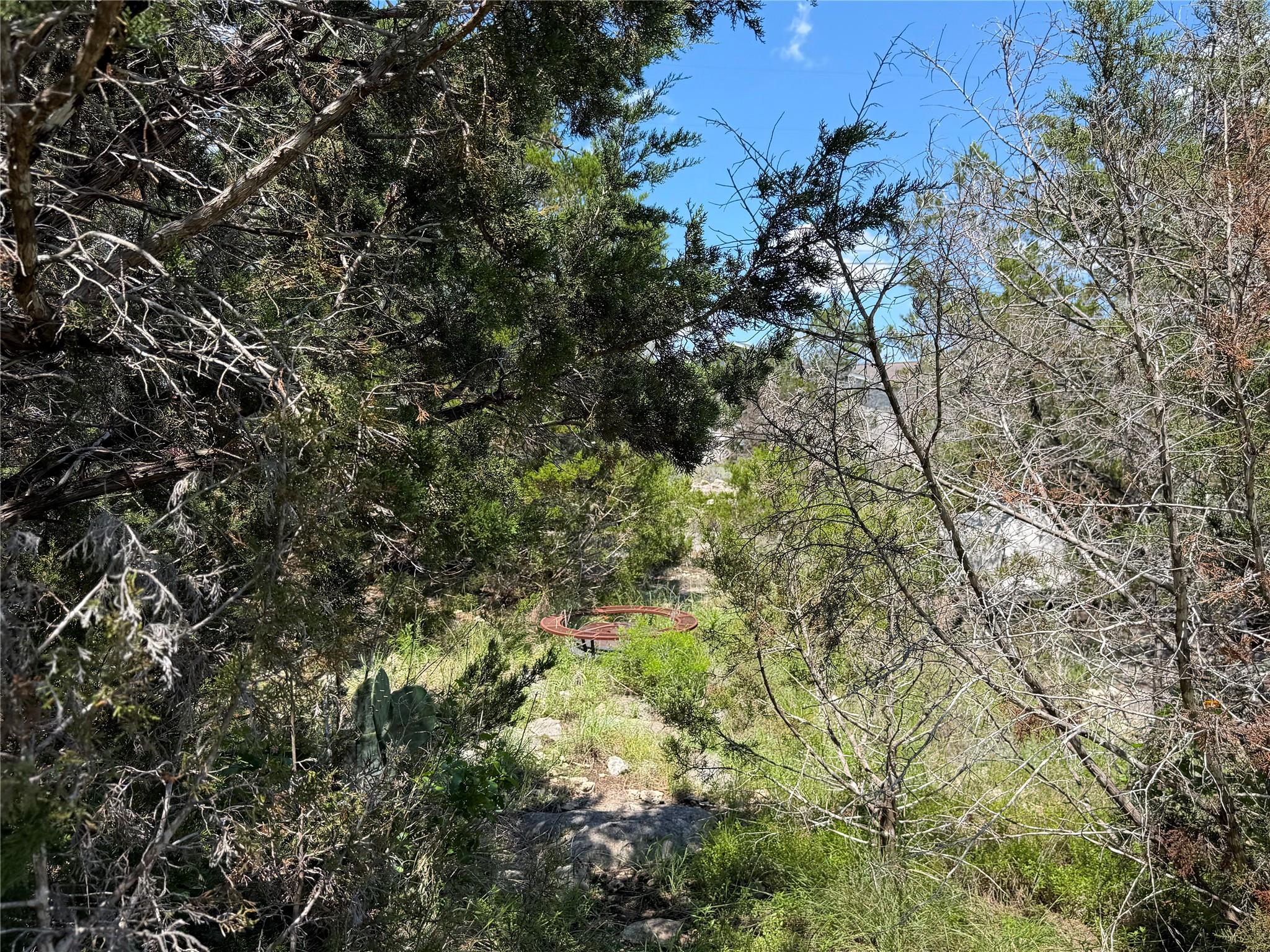 560 Hummingbird Hl, Canyon Lake, TX 78133
